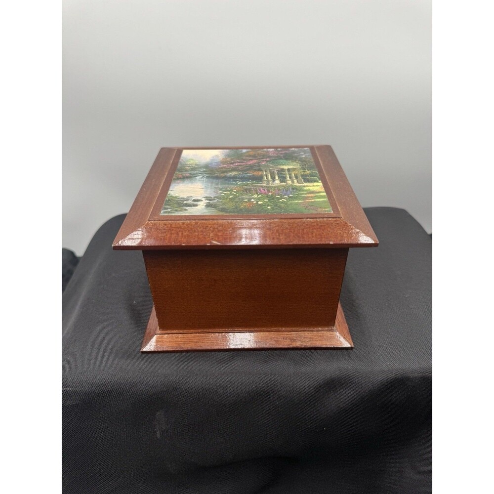 vintage wooden jewelry box With Beautiful Landscape Design